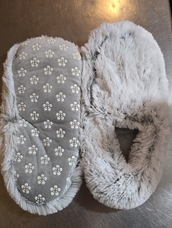 Warmies Shoes - Warmies Microwavable Slippers Gray Faux Fur Lavender Scented Heated Plush